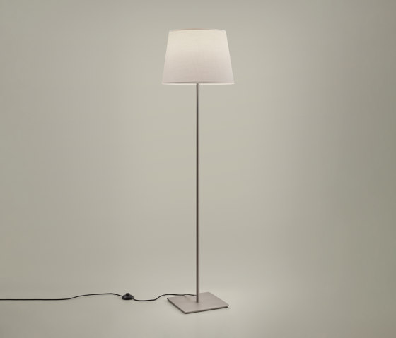 Metrica Floor Lamp | Standleuchten | LEDS C4