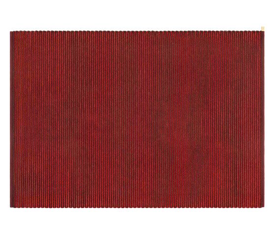 String | Cranberry Red 710 | Alfombras / Alfombras de diseño | Kasthall