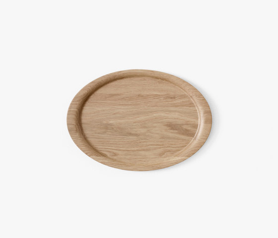 &Tradition Collect | Tray SC64 Lacquered Oak | Bandejas | &TRADITION