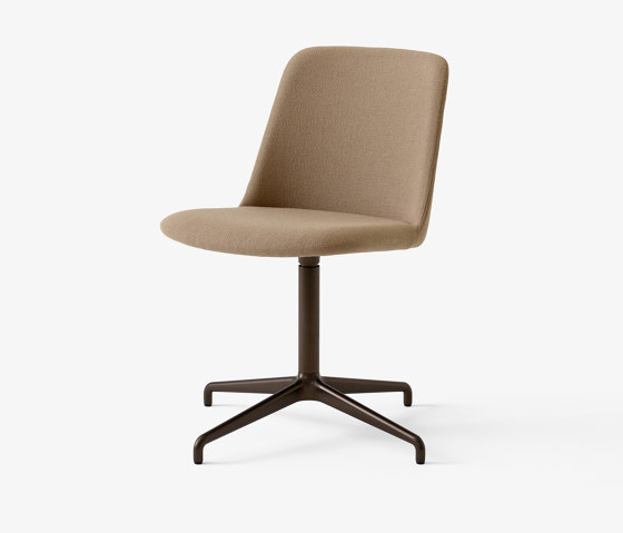 Rely HW13 & HW18 Bronzed w. Hallingdal 224 | Chairs | &TRADITION
