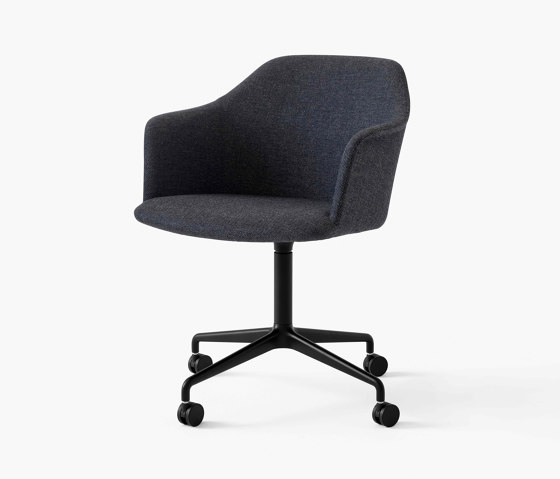 Rely HW50 Black w. Re-Wool 198 | Chairs | &TRADITION