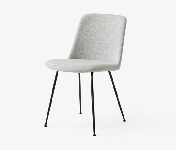 Rely HW8 Black w. Hallingdal 110 | Chairs | &TRADITION