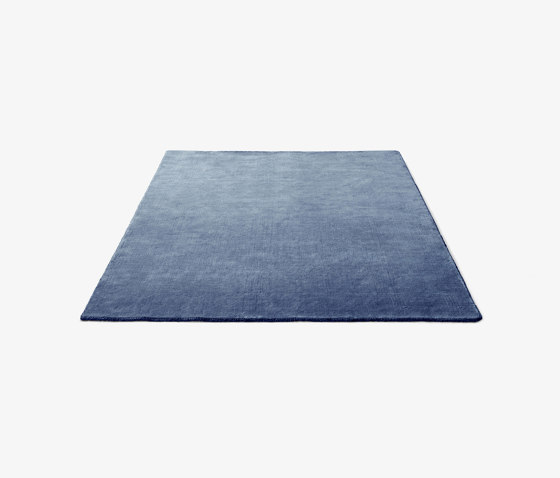 The Moor AP5 Grey-Blue thunder | Rugs | &TRADITION