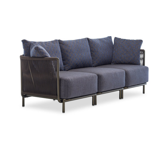 Queen 4433 sofa | Sofas | ROBERTI outdoor pleasure
