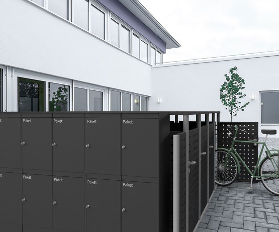 Basic | Edelstahl Außenanlage mit 4x Fahrradgarage - 4x Mülltonnenbox - 12x Paketkasten - RAL nach Wahl | Fahrradboxen | Briefkasten Manufaktur