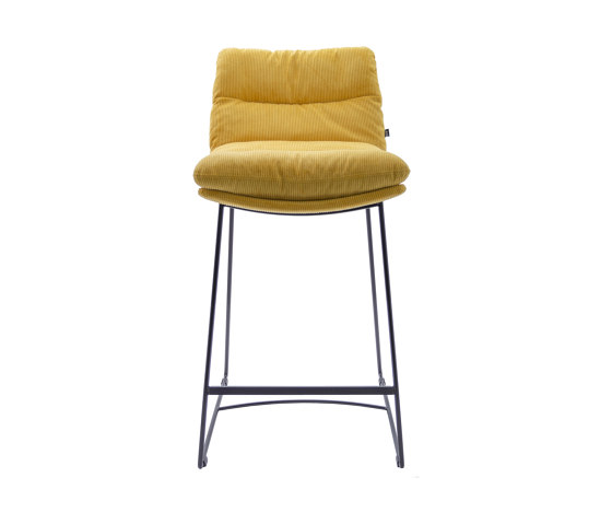 ARVA Counter stool | Chaises de comptoir | KFF