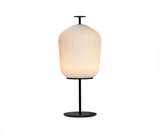 Plissée Floor Lamp | Floor lights | ClassiCon