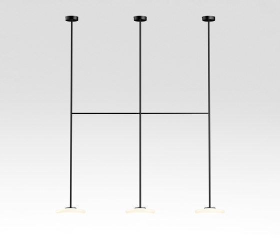 Ihana x3 200 Negro | Lámparas de suspensión | Marset