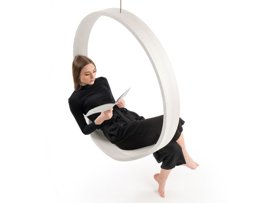 Circleswing N.1 Wooden Hanging Chair Swing Seat -  White Oak⎥indoor | Balancelles | Iwona Kosicka Design