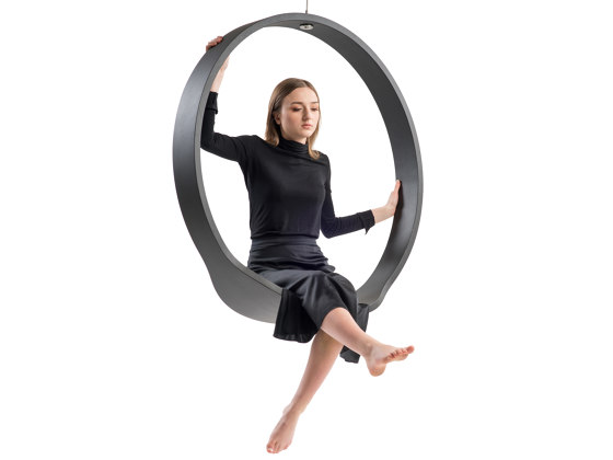 Circleswing N.1 Wooden Hanging Chair Swing Seat - Black Oak⎥indoor | Balancelles | Iwona Kosicka Design