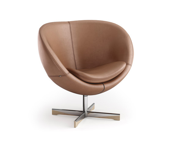 Planet Lounge Chair | Poltrone | Fora Form