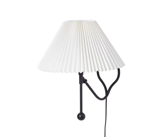 Classic Model 306BPA | Luminaires de table | LE KLINT