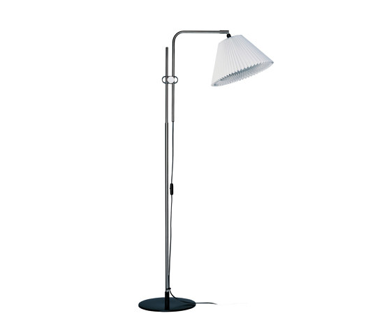 Classic Model 321 by LE KLINT | Free-standing lights