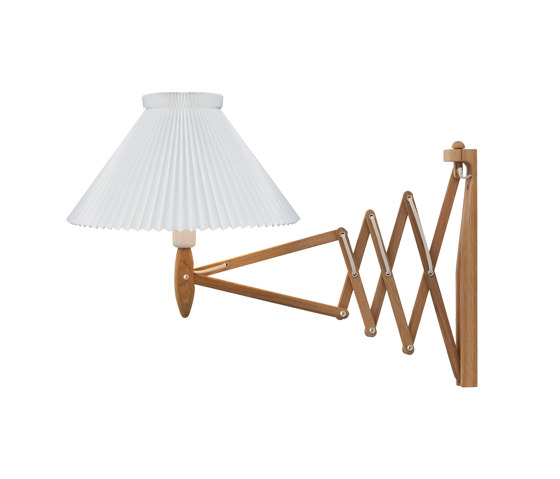 The Saxlamp Model 234 · 1/21 | Lampade parete | LE KLINT
