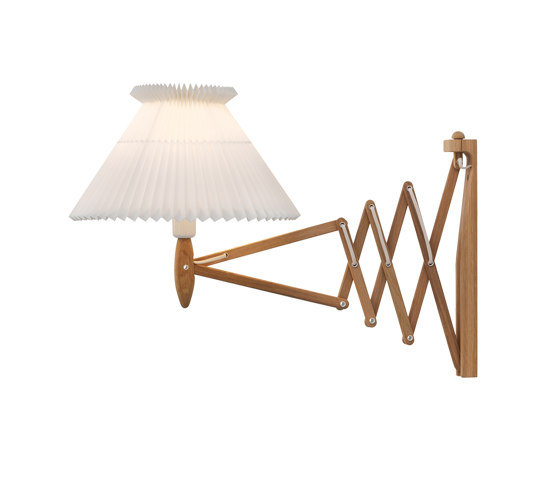 The Saxlamp Model 234 · 6/21 | Lámparas de pared | LE KLINT