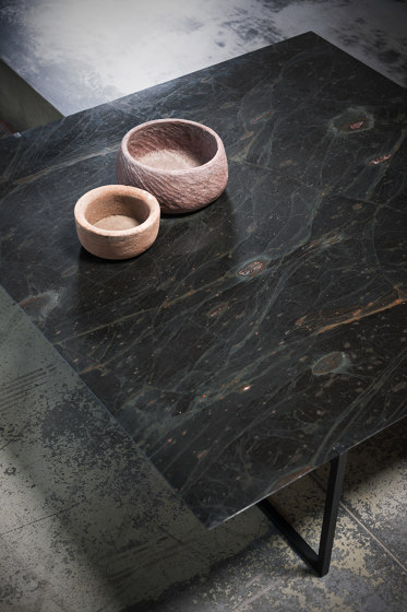 ICARO STONE Small Table | Coffee tables | Baxter