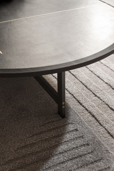 PLACE' Small Table | Mesas de centro | Baxter