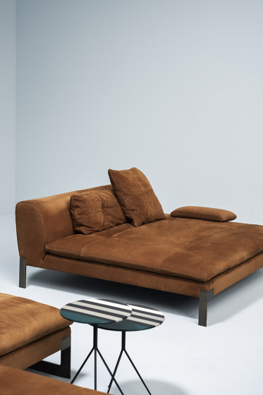 VIKTOR Sofa | Canapés | Baxter