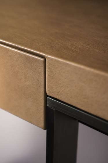 YVES Consolle | Tables consoles | Baxter