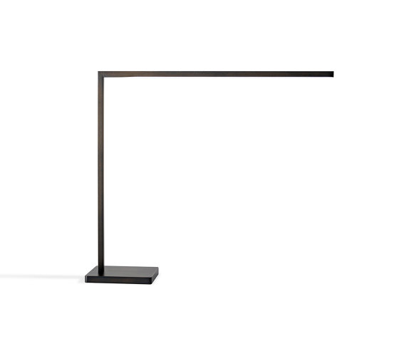 Essential table lamp | Lampade tavolo | Reflex