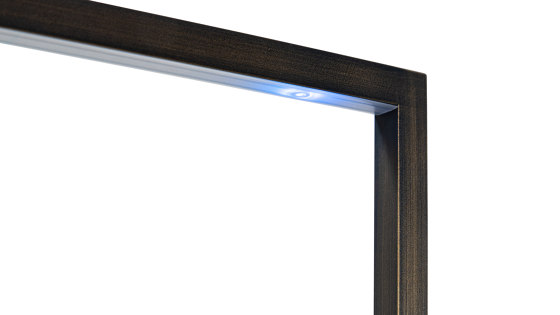 Essential table lamp | Luminaires de table | Reflex