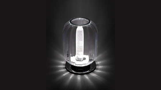 Lanterna table lamp | Lámparas de sobremesa | Reflex
