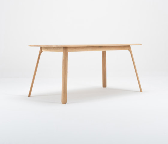 Teska table | 160x90 | Esstische | Gazzda