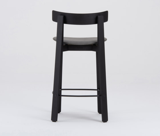 Nora | counter chair | Stühle | Gazzda