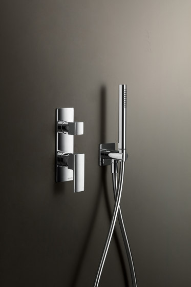 Mint | Built-in shower mixer, Shower set | Shower controls | Fantini