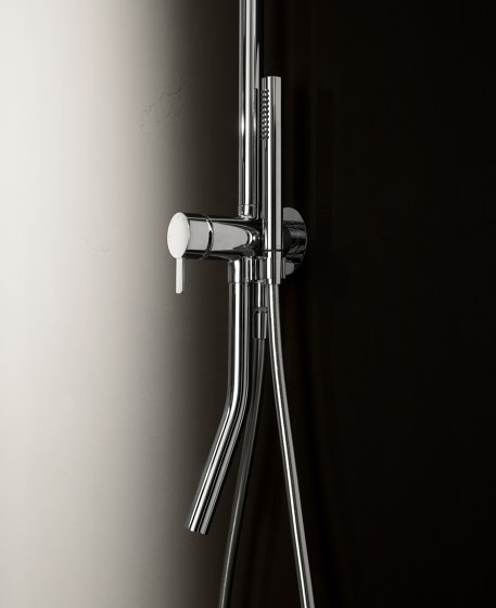 Now | Built-in shower mixer | Shower controls | Fantini