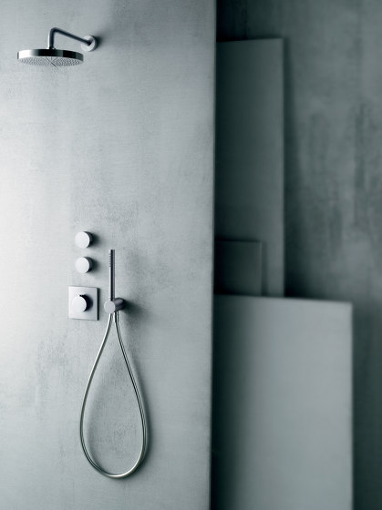Monomando termostático ducha empotrado 3/4'', Llave de paso 3/4'', brazo ducha , rociard lluvia, conjunto de ducha | Grifería para duchas | Fantini
