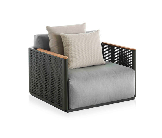 Bosc Lounge Chair | Armchairs | GANDIABLASCO