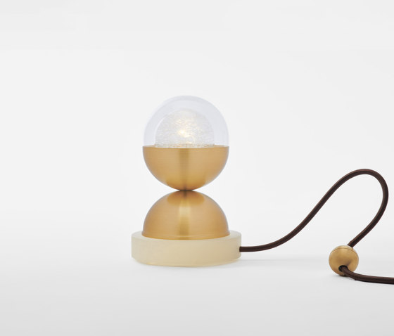 Bloom Table Lamp - Small | Lámparas de sobremesa | Shakuff