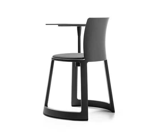 Revo | Chair with Tablet and Upholstery | Stühle | TOOU