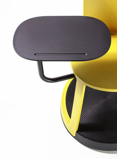 Revo | Stool with Castor Base, Tablet and Upholstery | Sgabelli | TOOU