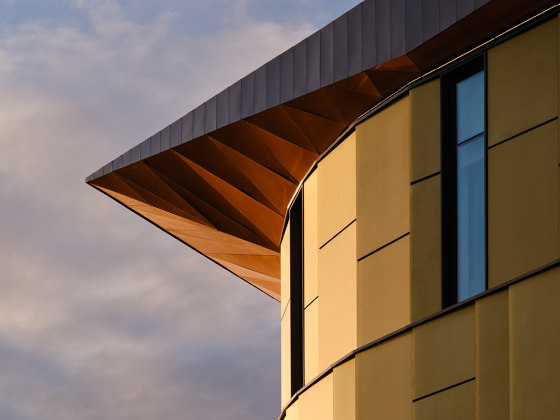 Red River College Innovation Center | Facade systems | SolarLab