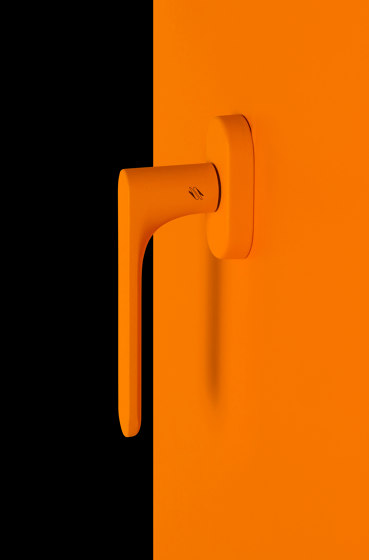One window handle | Lever window handles | COLOMBO DESIGN