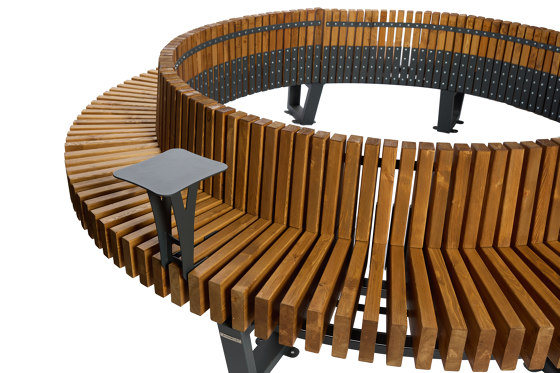 Boston NEW | Radius Bench with Table | Isole seduta | Punto Design