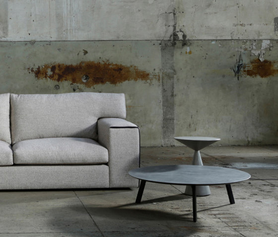 Pia In Microcement | Couchtische | HMD Furniture