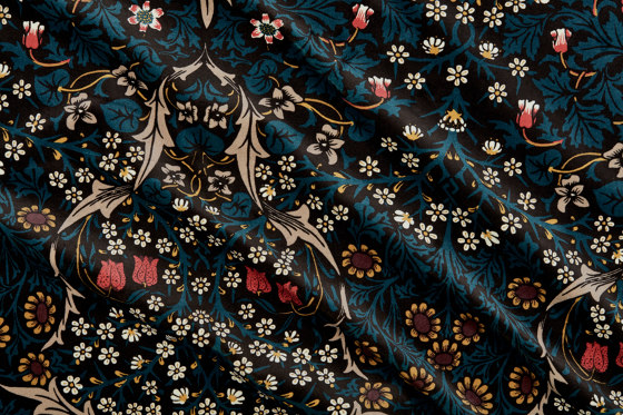 BLACKTHORN Velvet - Teal | Tissus de décoration | House of Hackney
