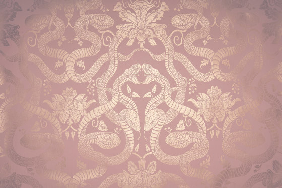 ANACONDA Traditional Wallpaper - Dusky Pink | Carta parati / tappezzeria | House of Hackney
