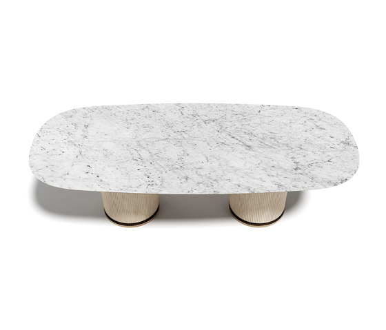 Rock Oval Table | Esstische | Capital