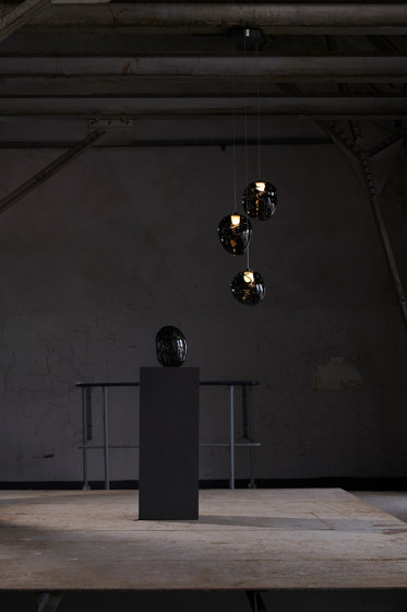 Of Movement and Material Black | Suspended lights | ANALOG