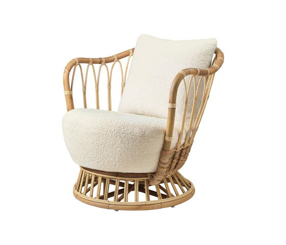 Grace Lounge Chair | Poltrone | GUBI
