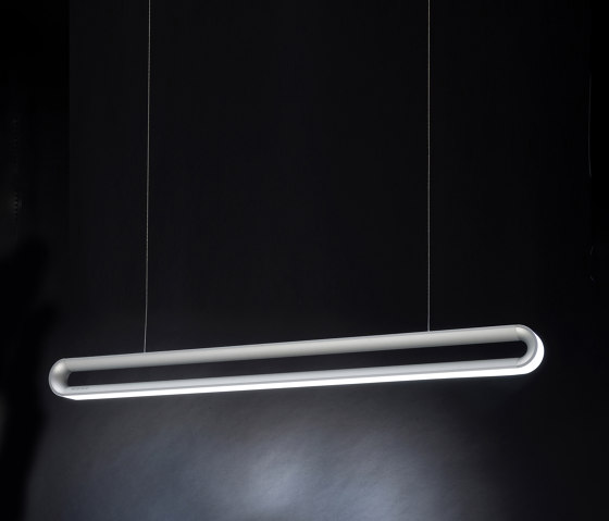 Loop Line | Loop P 1500 Colored ambience light | Suspensions | Klaus Sigllicht