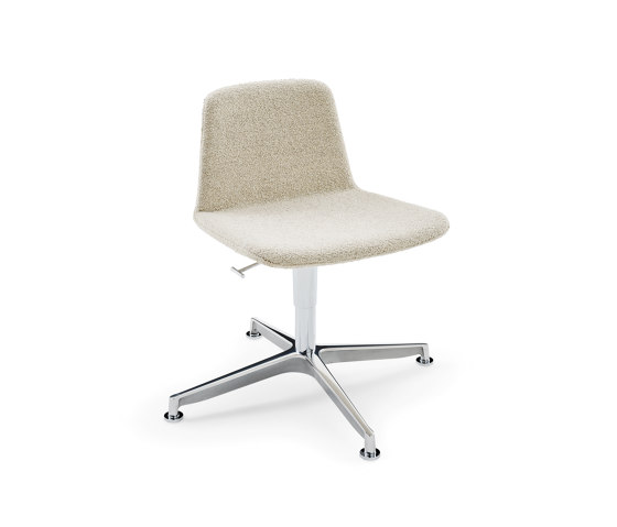 KN07 Chair | Sillas | Knoll International