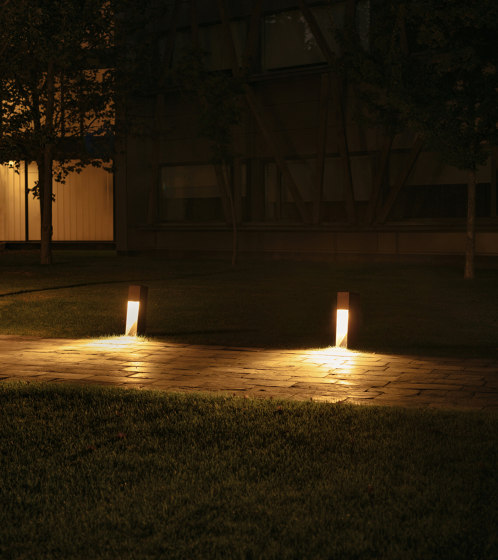 Área 60 | Urban pathway lights | Outdoor recessed lighting | Urbidermis