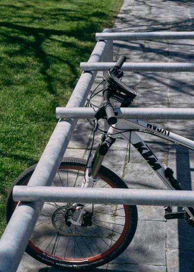 Bicilínea U | Bicycle rack | Bicycle stands | Urbidermis
