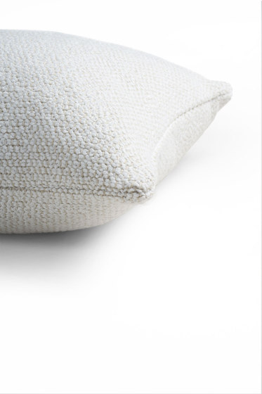 Mystic Ink collection | White Boucle Light outdoor cushion - square | Coussins | Ethnicraft