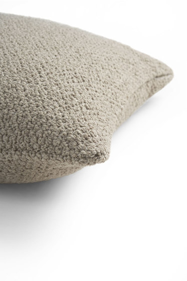 Mystic Ink collection | Oat Boucle outdoor cushion - square | Cojines | Ethnicraft